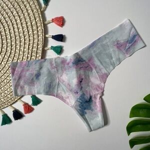 Victoria's Secret Sexy Illusions No Show Thong Panty Ballad Blue Large NEW